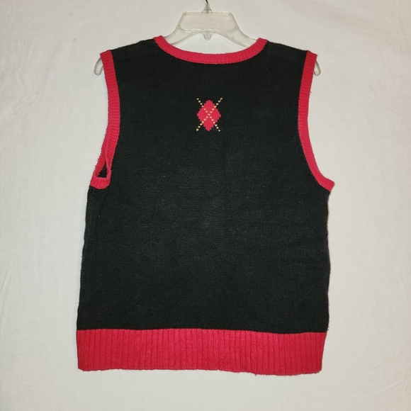 Mountain Lake Black and Red Argyle Vest - Picture 2 of 9